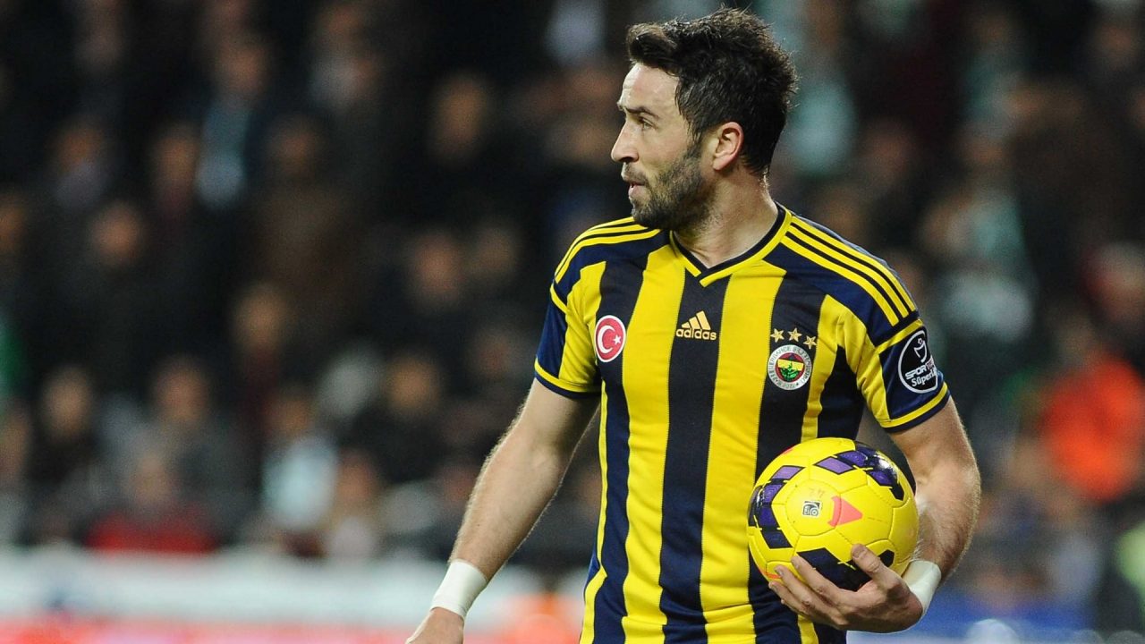 Gökhan Gönül Fenerbahçe yolunda