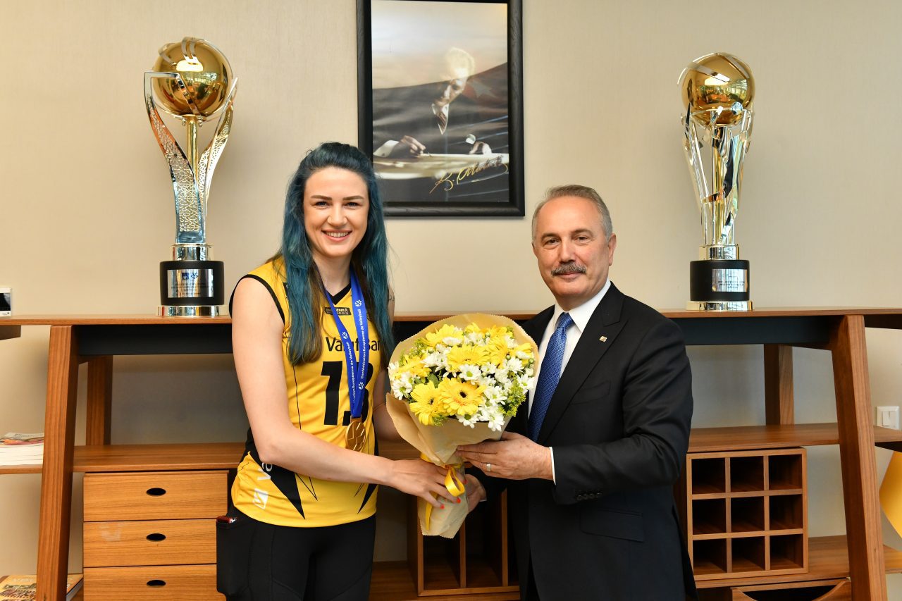 Vakıfbank, Meryem Boz'a veda etti