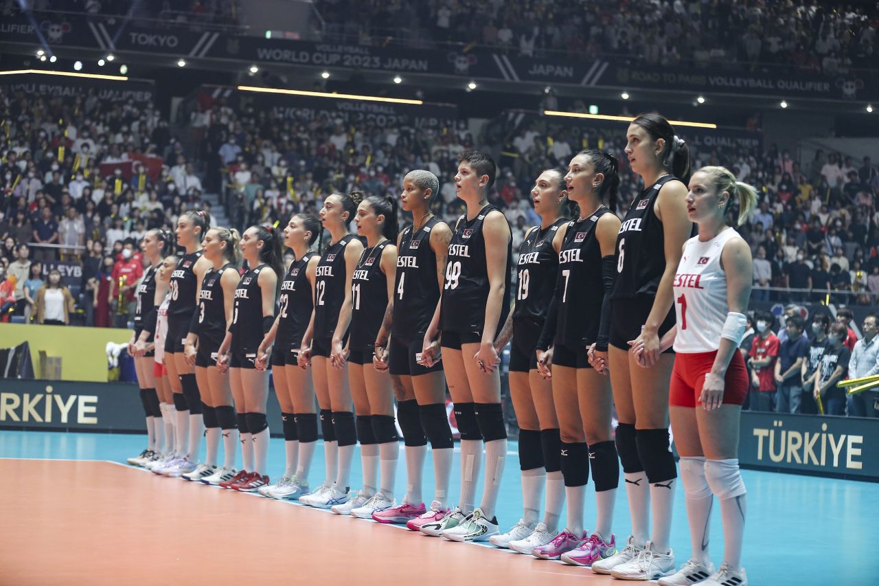 Türkiye Kadın Voleybol Milli Takımı Paris Olimpiyatlarında